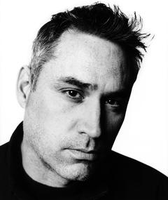 Ex Machina Cast Crew On Mubi