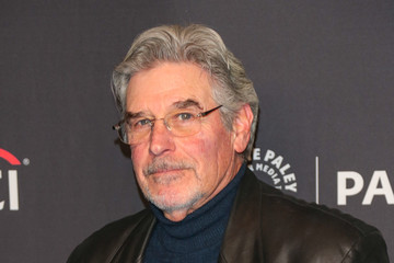 Robert Singer – Movies, Bio and Lists on MUBI