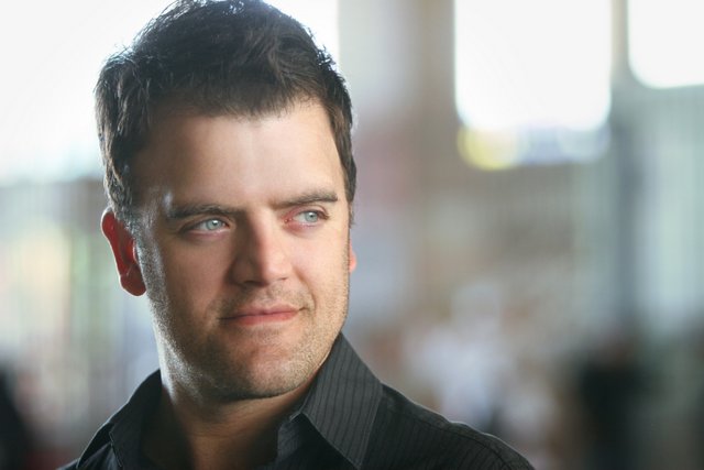 Kevin Weisman – Movies, Bio and Lists on MUBI