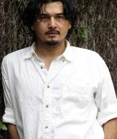 Penanggal The Curse Of The Malayan Vampire Cast Crew On Mubi