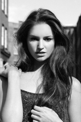 Vanessa Grasse – Films, Biographies et Listes sur MUBI