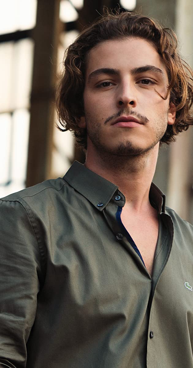 Boran Kuzum MUBI’de Filmler, Biyografi ve Listeler