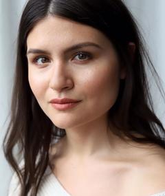 phillipa soo over the moon