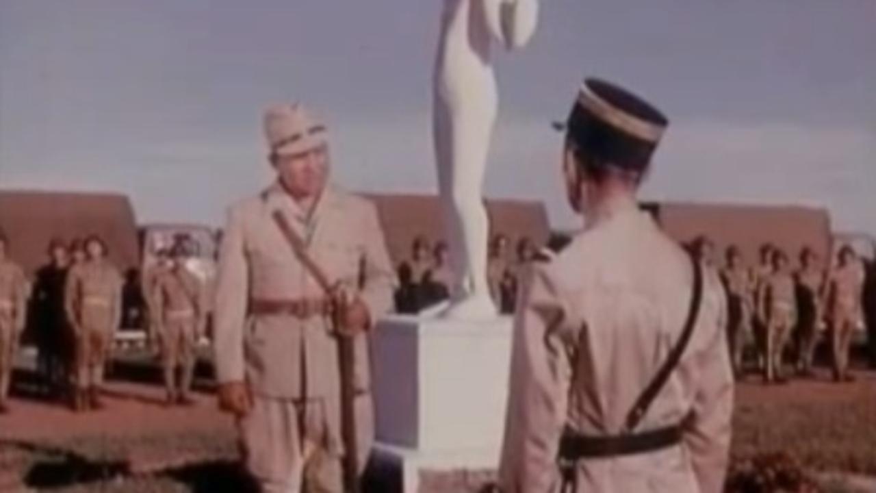 Goygoyak jinsiy aloqa tojikcha tarjimasi quyidagicha Qulning ogziga pisish onlayn