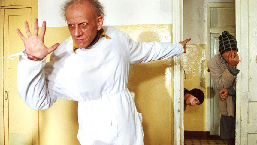 Second class citizen presentation body picture