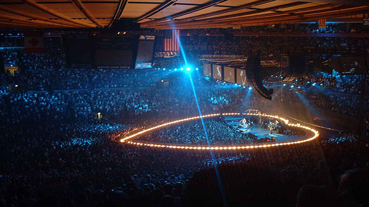 【新品】U2／Elevation2001 Live from Boston U2 – Elevation 2001: U2 Live From Boston – 2 x DVD (DVD