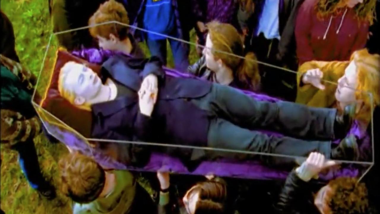 Radiohead: Pop is Dead [MV] (1993) | MUBI