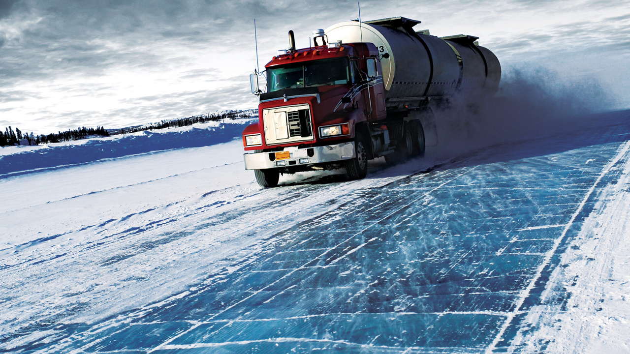 Ice Road Truckers (2007) | MUBI