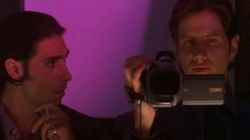 Seduced: Pretty When You Cry (2001) - MUBI