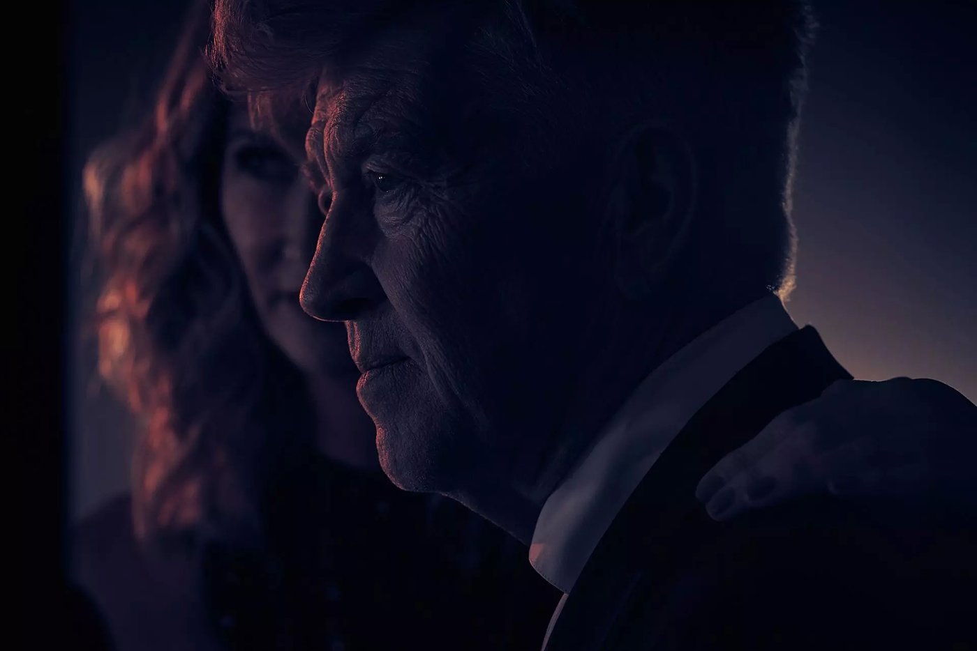 Rushes "Blade Runner 2049," "Twin Peaks," Machine Learning Filmmaking, "Akira" Art on Notebook